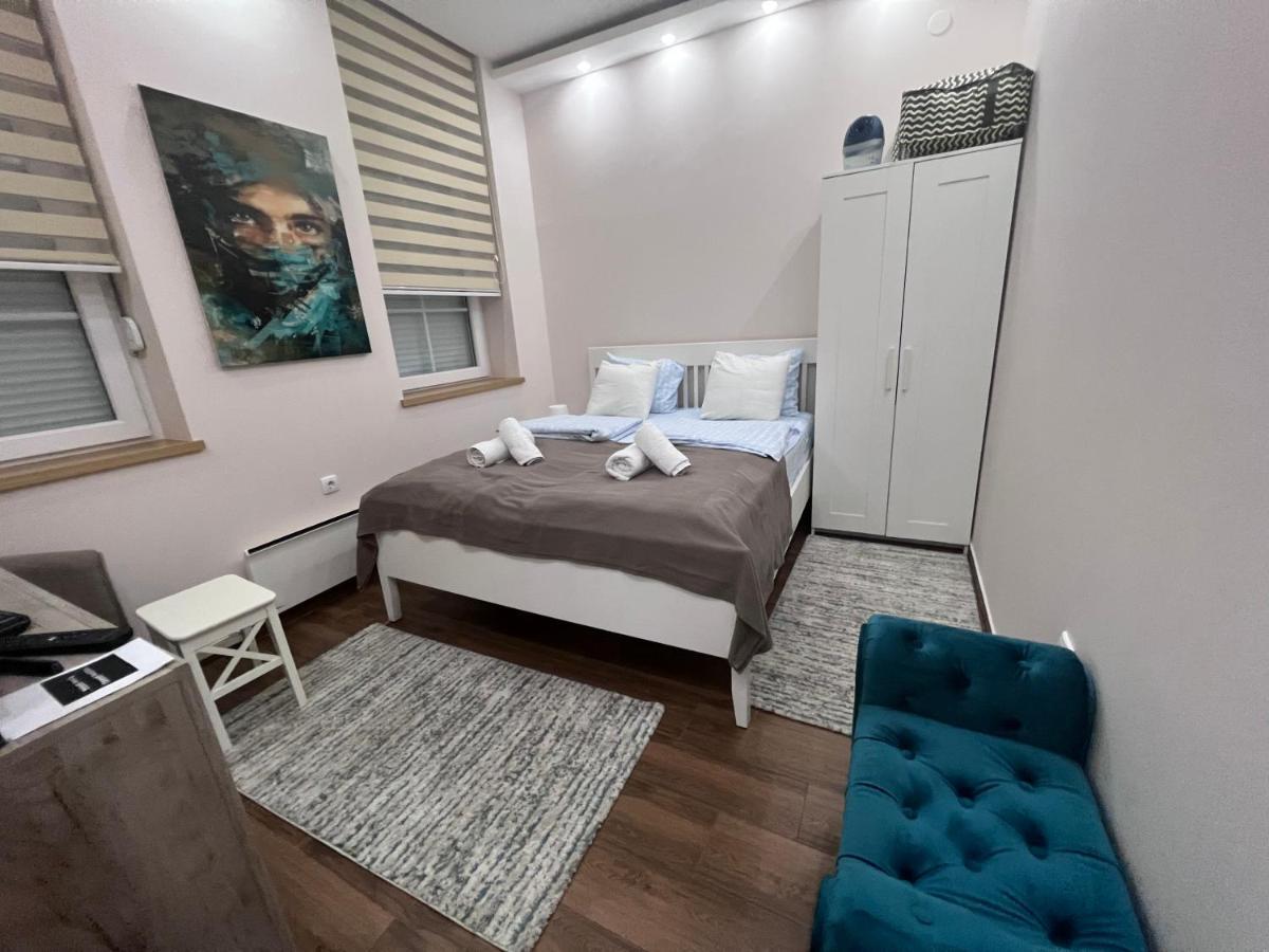 Apartment Nora Belgrado Esterno foto